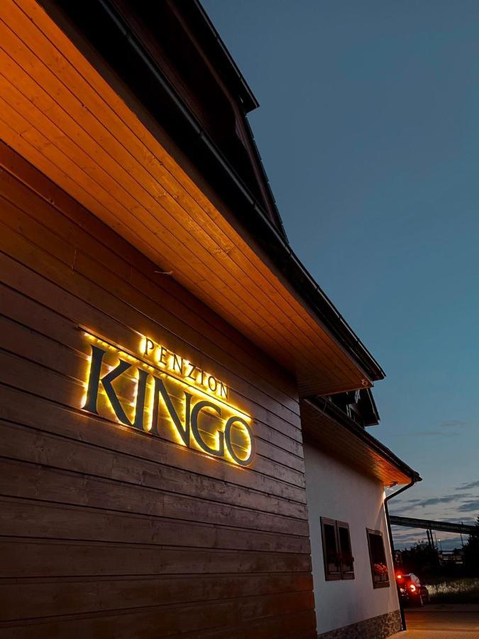 Penzión Kingo Nemšová Kültér fotó